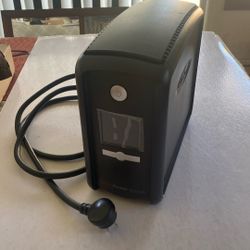 Cyber Power 850AVR