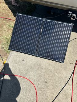 Renogy 100w Portable Solar Panel w/ 20A Controller for 12v Batteries