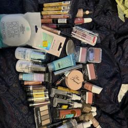 Huge Make Up Lot 