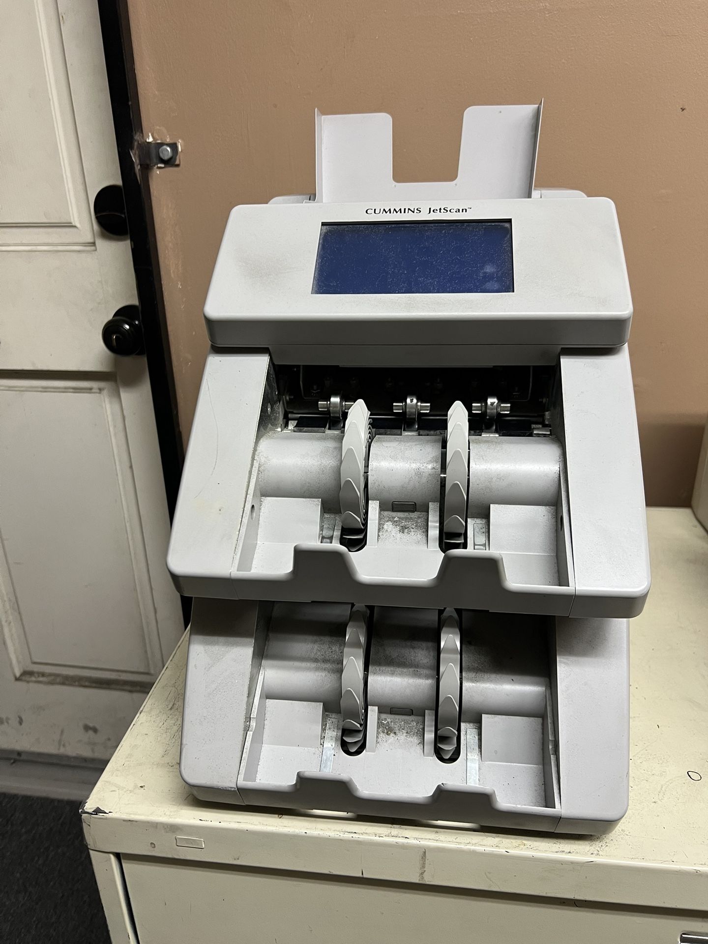 Cummins JetScan 4096 Money Counter