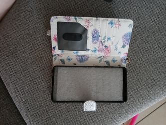 Phone Wallet Carrier
