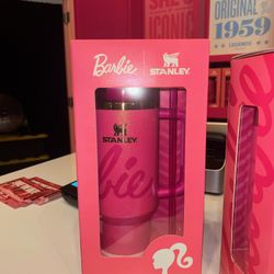STANLEY Barbie Tumbler 40oz BRAND NEW IN BOX WITH POSTER