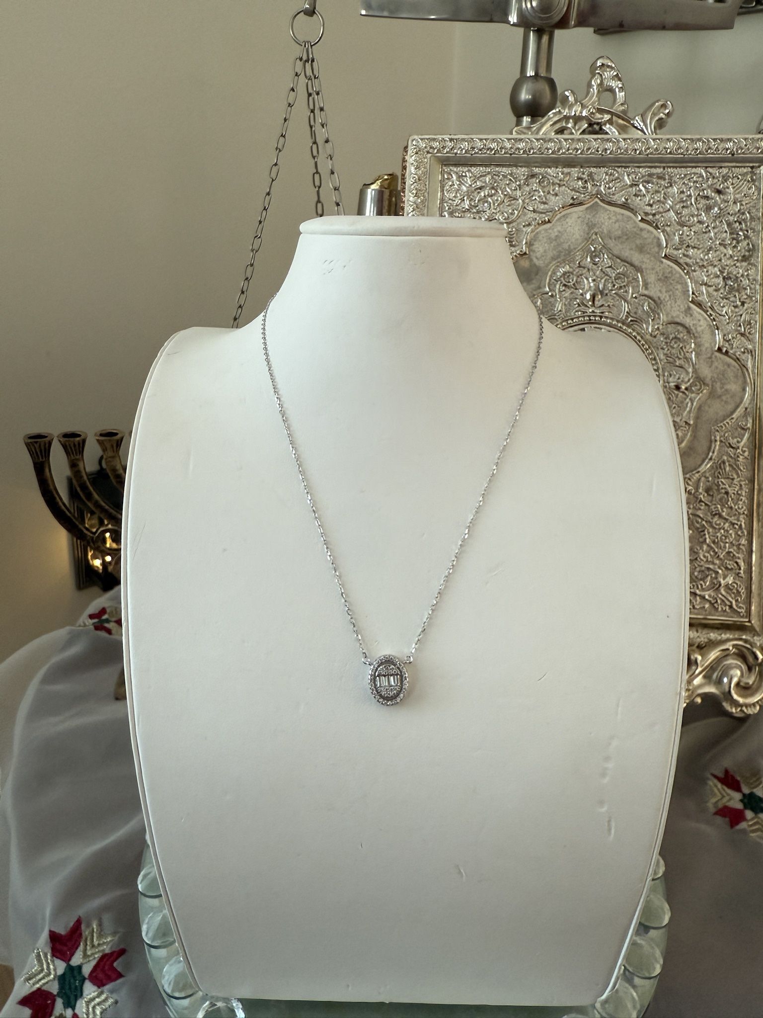 Women’s Silver Diamond Necklace 
