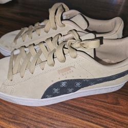 Puma Classic Size 9. slight used no box