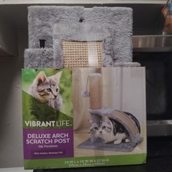 Cat Scratching Post 