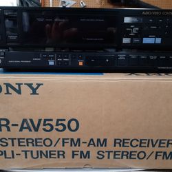 Sony Av-550 Stereo /audio Receiver