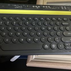 Bluetooth Keyboard And Mouse 