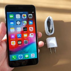 iPhone 6 Plus - UNLOCKED - Like New 