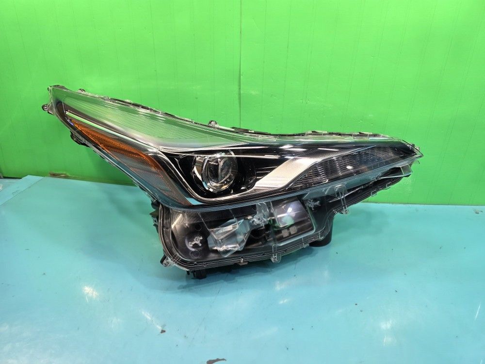 PRIUS 2019 2020 2021 2022 HEADLIGHT OEM