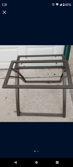 FREE. Coffee table and end table.