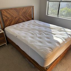 🛏️ Ethan Solid Wood Platform Bed w/ Headboard – Rustic | Mattress Optional 