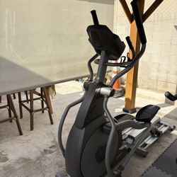 spirit fitness elliptical For Sale Great Condition 