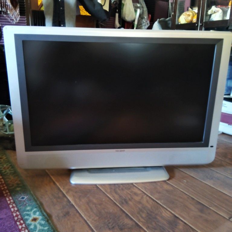 Maxent 37 Inch LCD Tv Works Great **No Remote**