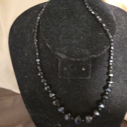 Vintage Elegant Cut Black Glass Art Deco Necklace 