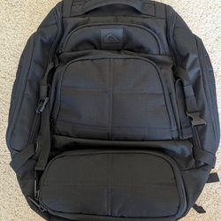 NEW Quiksilver 45 L Backpack