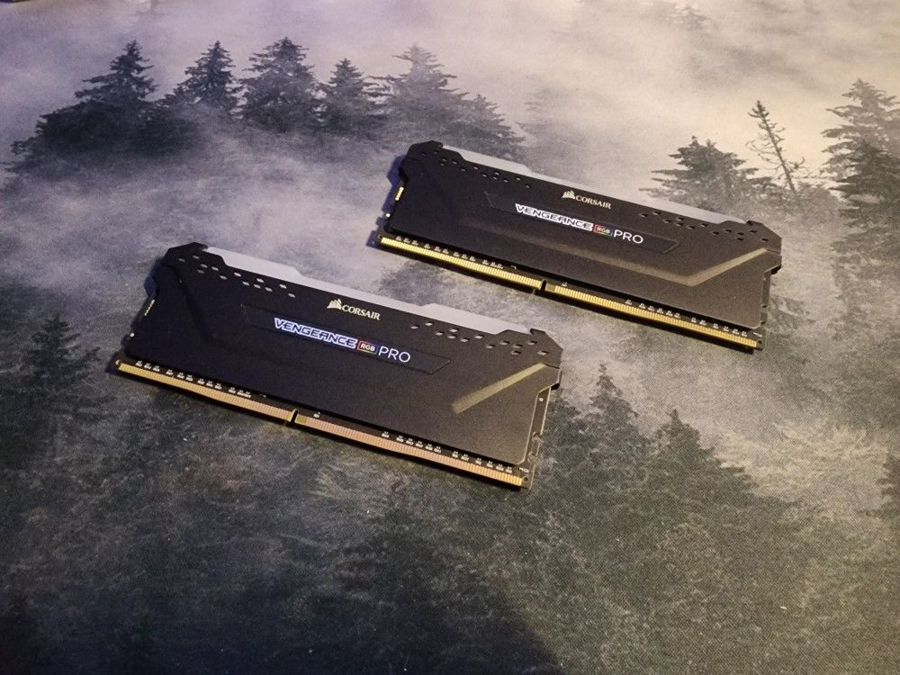 32GB 3600mhz Vengeance RGB Pro DDR4 RAM