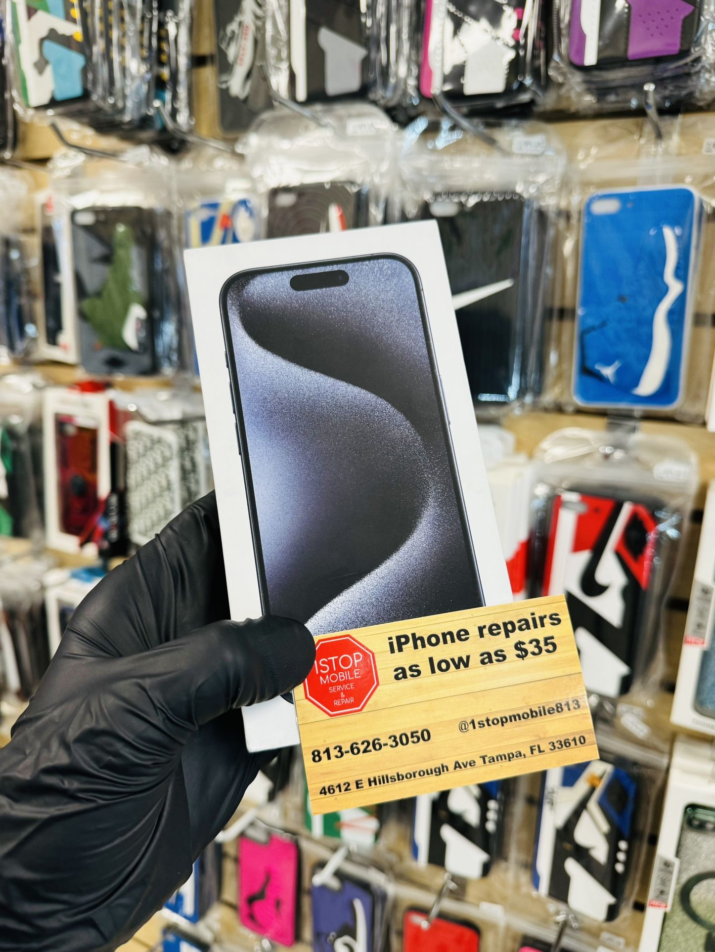 iPhone 15 Pro Simple Mobile / Trac Phone