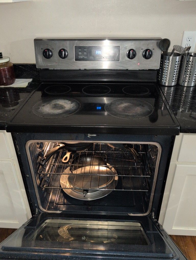 Range Glass Top 4 Burner 