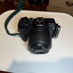 Canon R50V Mirrorless Camera