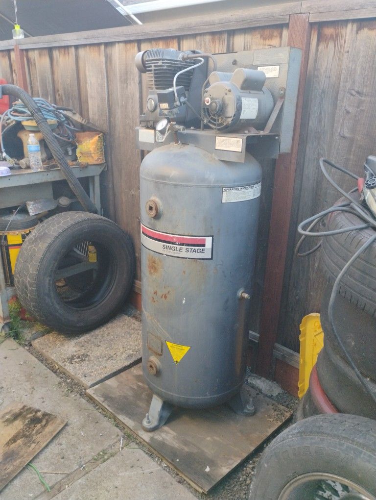 Stand Up Air Compressor