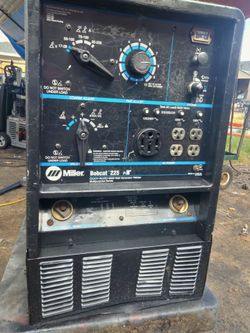 Miller Bobcat 225 Welding Machine