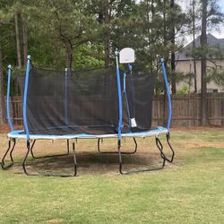 Trampoline 