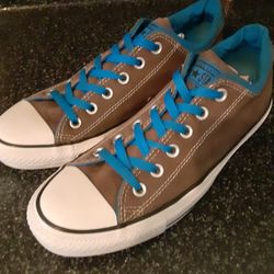 Converse Mens 9 Good Condition 