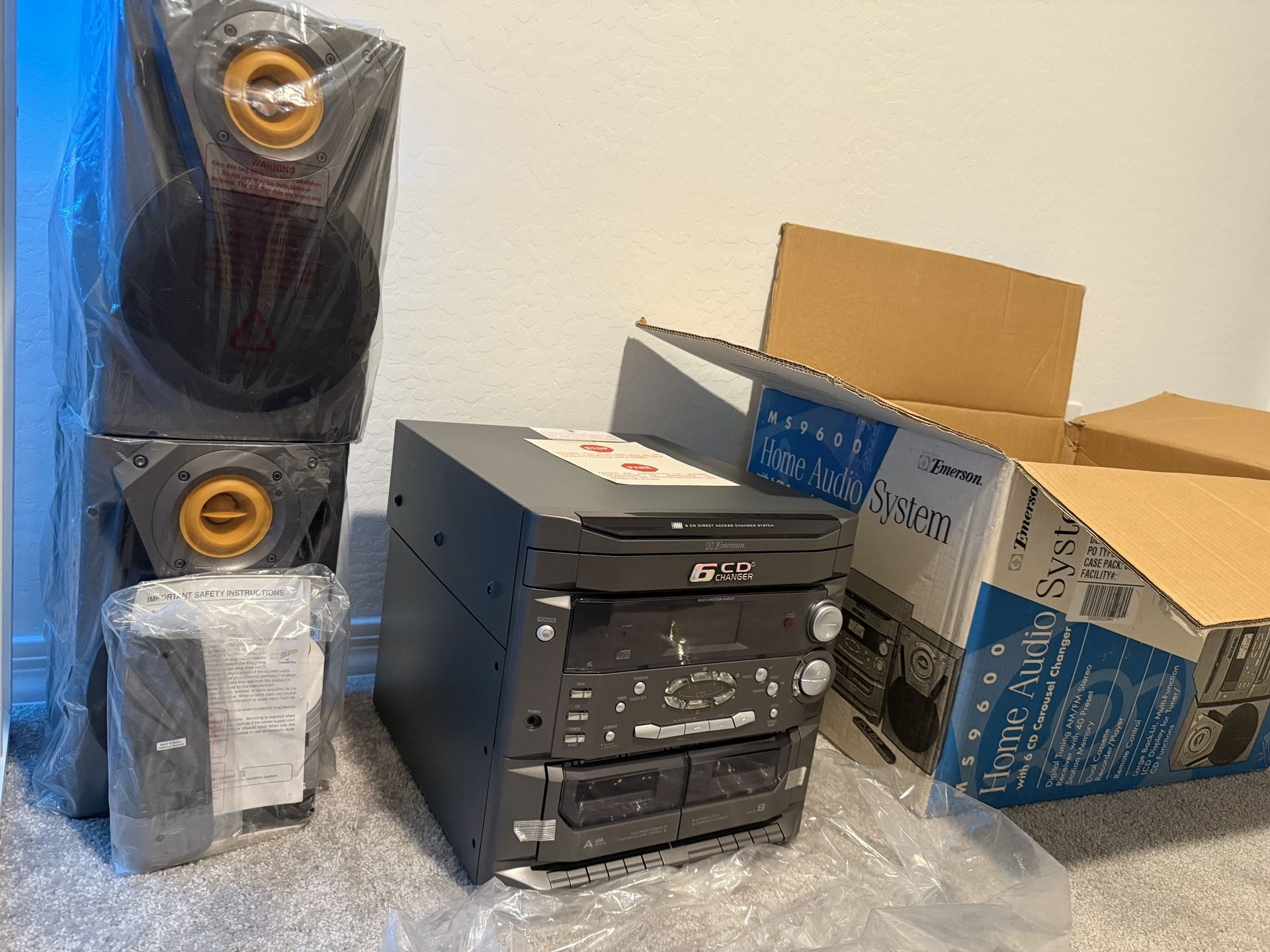 BRAND NEW 2002 Emerson MS9600 Home Audio System