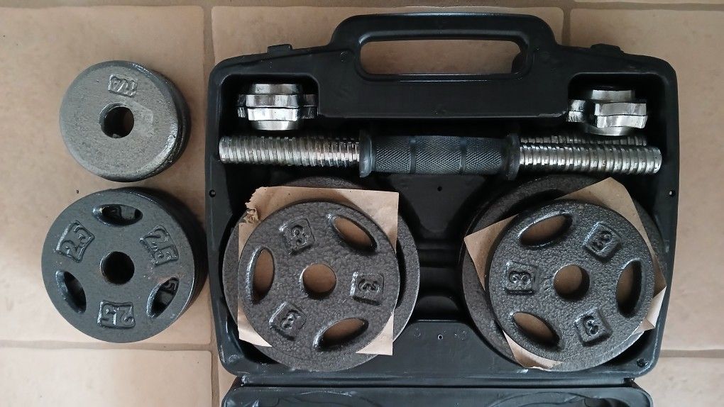47.5 lb Cast Iron Dumbbell Set for Weight Lifting, Muscle-Building