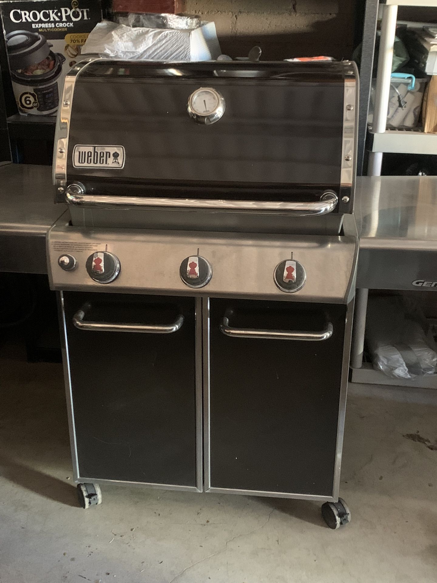 (Black) Weber Grill Available 3 Burner BBQ Genesis
