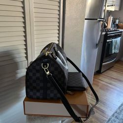 Purses Holiday Sales  $   1  8    9