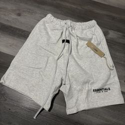 light oatmeal essential shorts