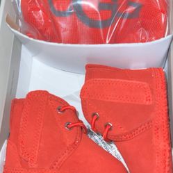 UGG BABY NEUMEL AND UGG BEANIE SET