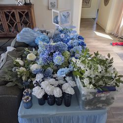 Baby in bloom blue baby shower decor