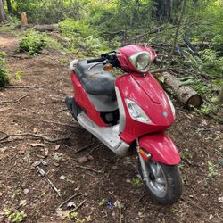 2008 Piaggio Fly 50cc Moped