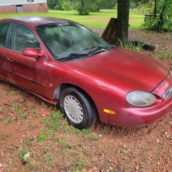 1998 Ford Taurus