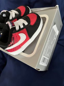Nike Size 2c