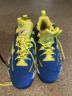 Boys shoes- Size 6