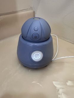 TAO Clean Ona Diamond Orbital Facial Brush and Cleansing Station