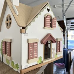Tender Leaf Toy Doll House