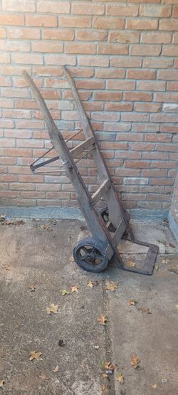 Vintage Orangeville floor truck