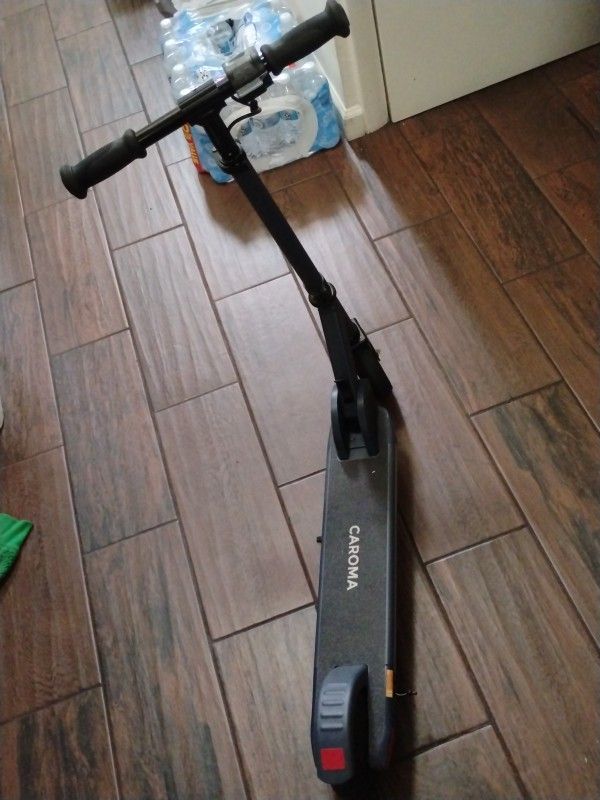 Caroma Electric Scooter