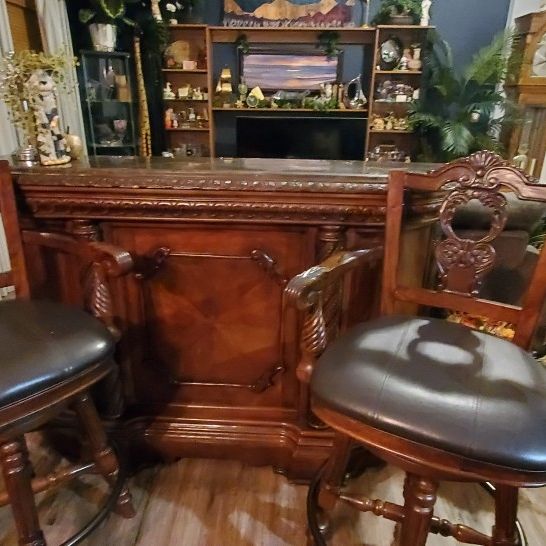 Old World Bar and two matching chairs