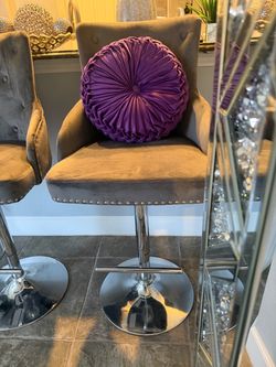 🌟Beautiful ZGallerie Gray Velvet Silver Studded Bar/Counter Bar Chairs🌟