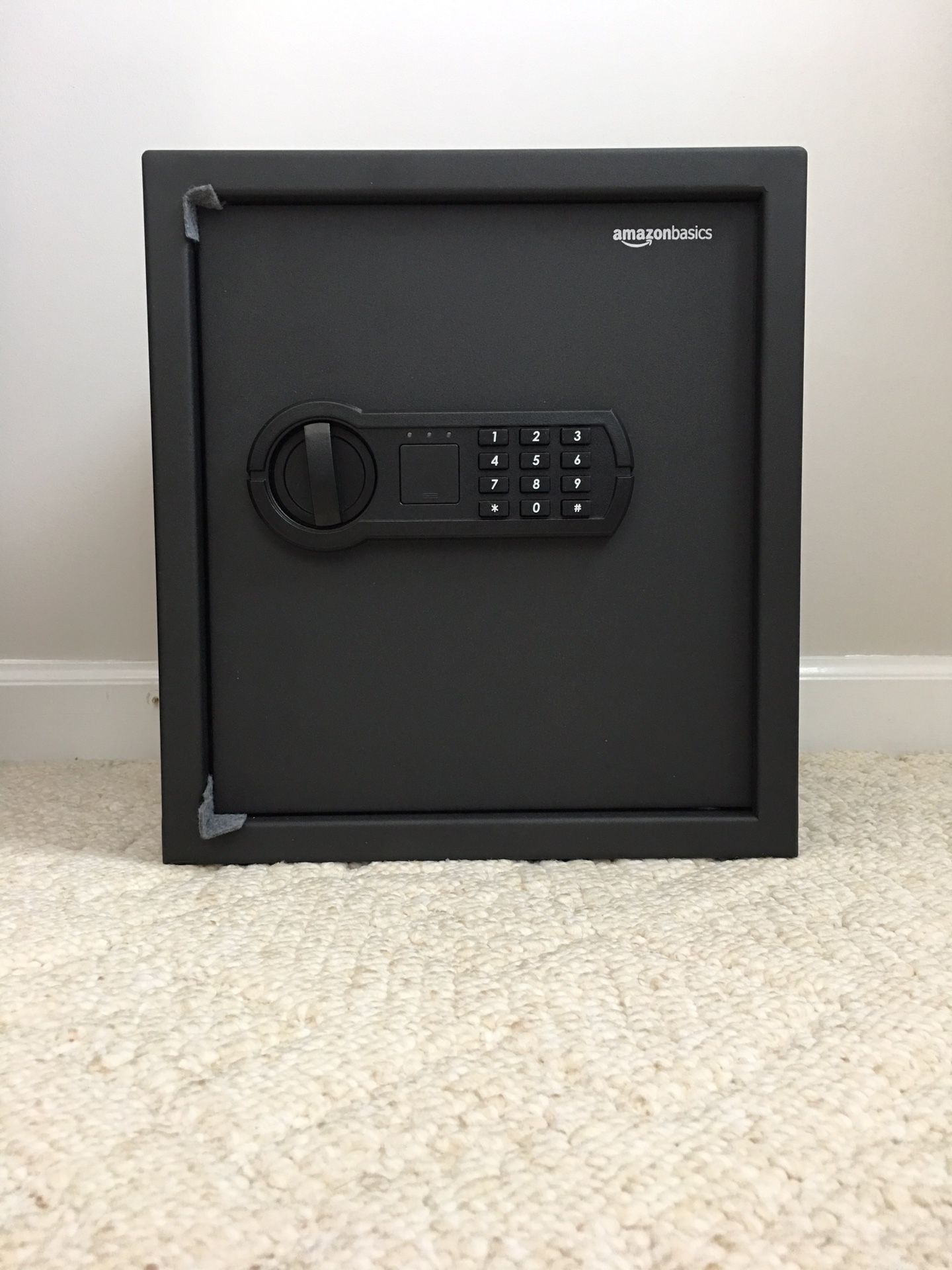 AMAZON BASICS 1.2 FT HOME SAFE ( BRAND NEW )