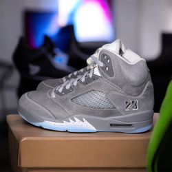 Wolf grey 5s 8.5M