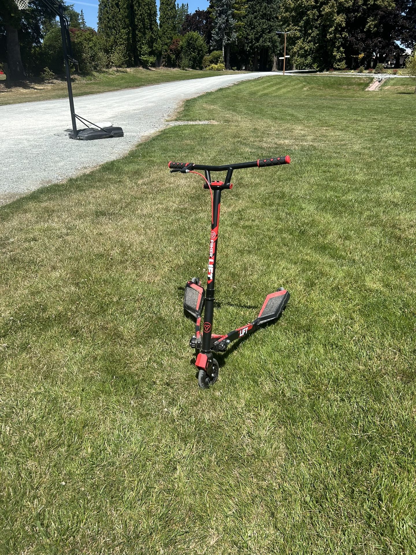 Fliker Wiggle Scooters (quantity 2)