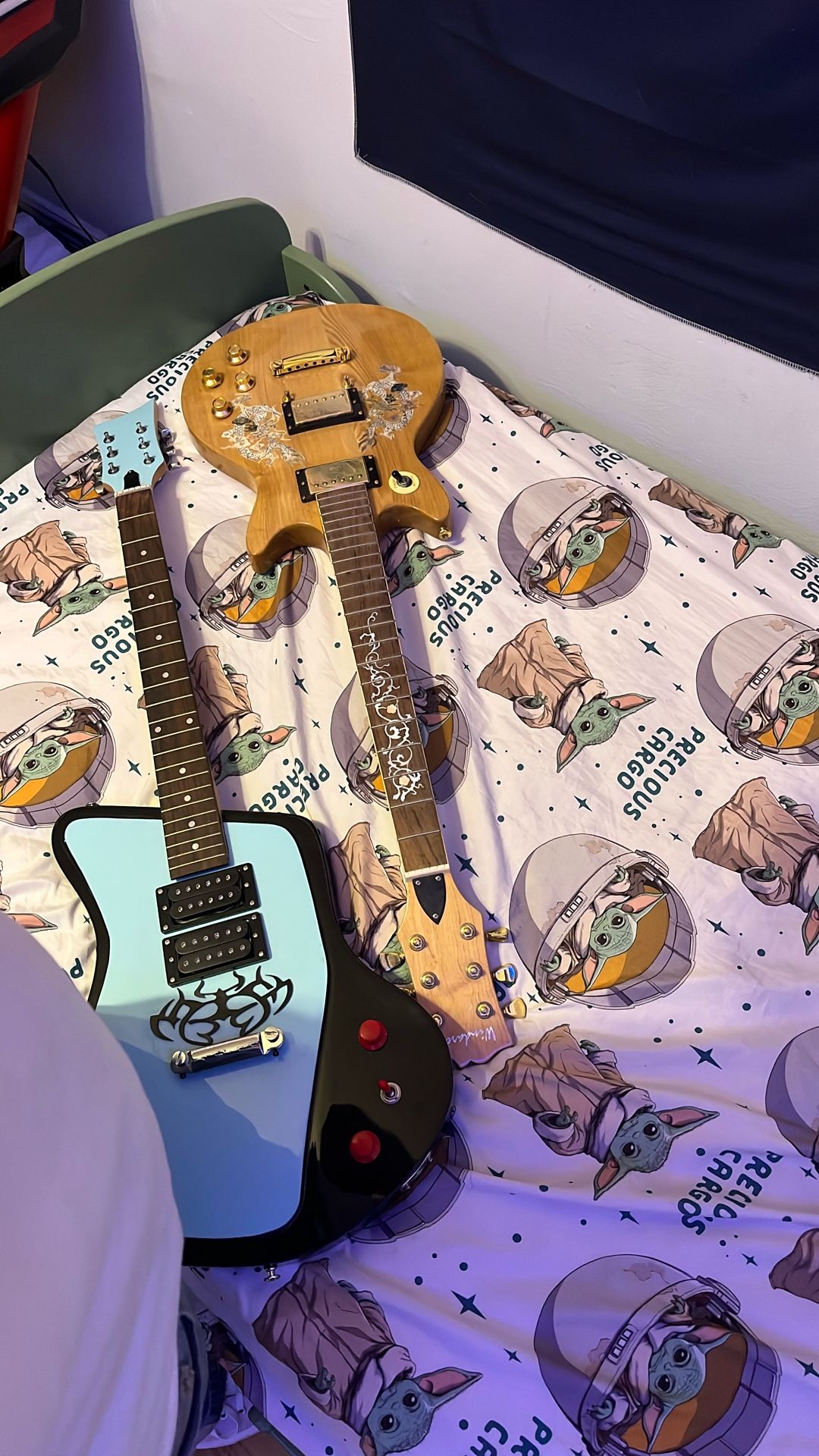 Electric Guitar