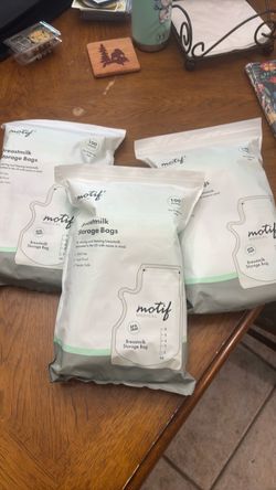 Breast Milk Storage Bags - by Motif