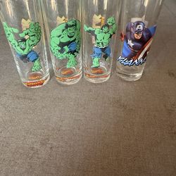 Marvel heroes shot glasses (4)